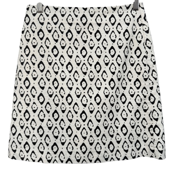 Ann Taylor Factory Black White Geometric Print Skirt Women’s Size 2 - Picture 1 of 6